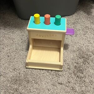 LOVEVERY Wooden Peg Drop (Thinker Play Kit Months 11-12)